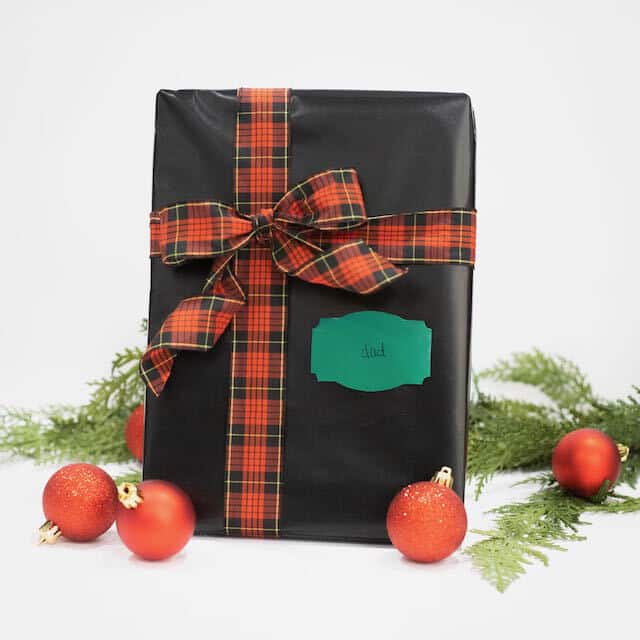 QTY 100 Green Gift Tags for Holiday Gift Wrapping