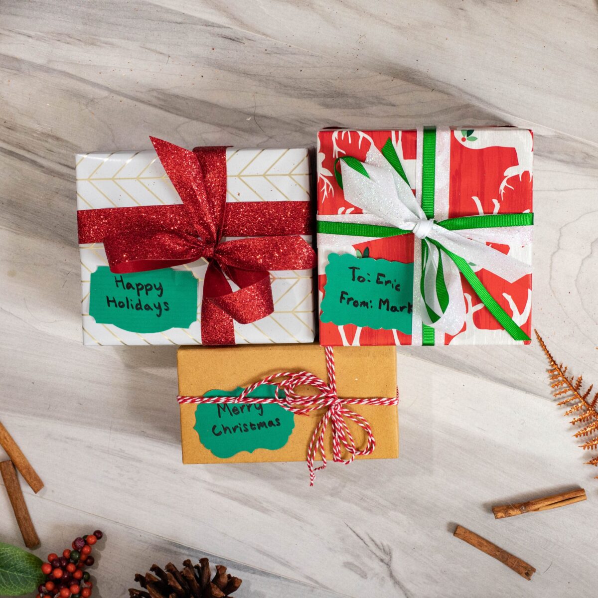 QTY 100 Green Gift Tags for Holiday Gift Wrapping