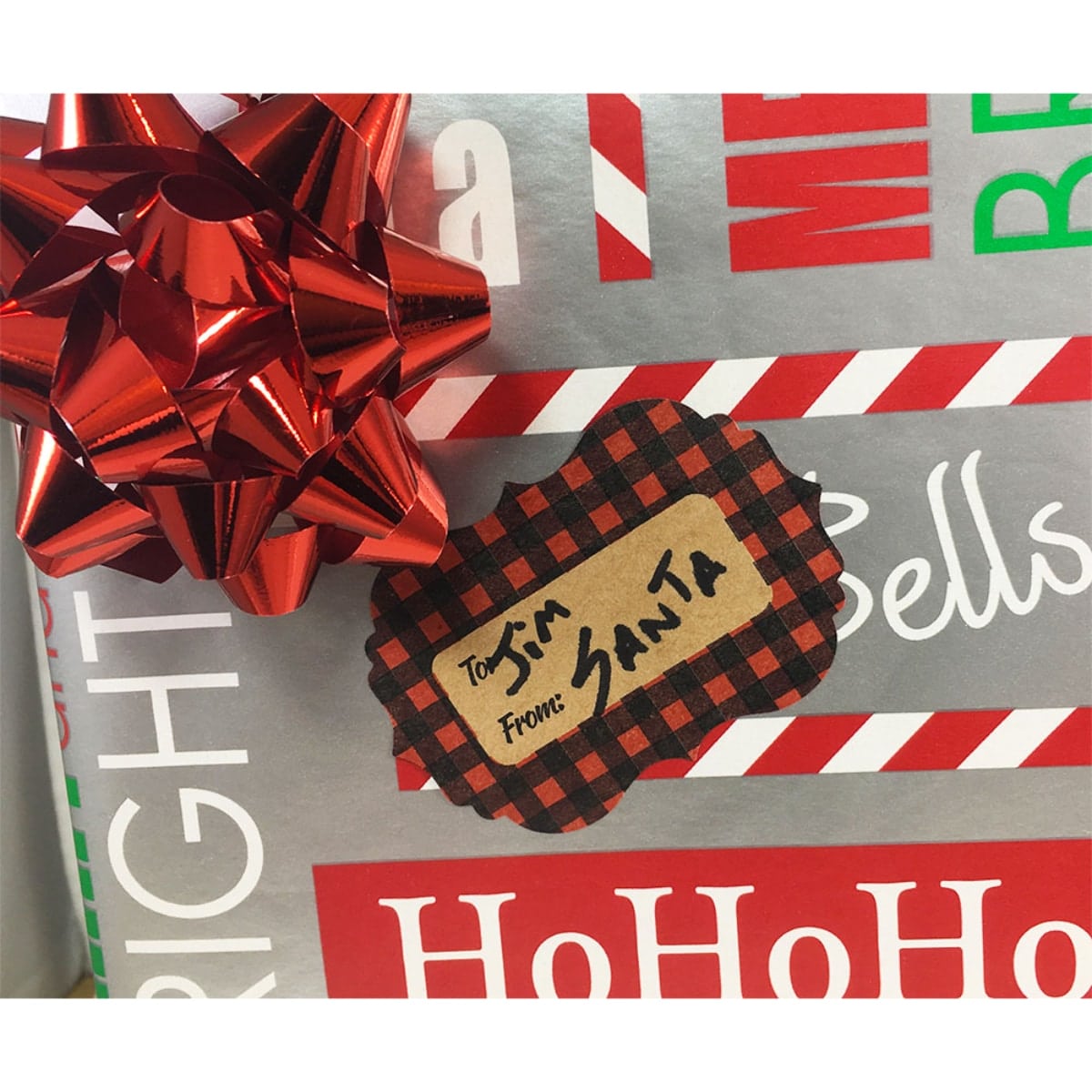 Red Plaid Kraft Adhesive Gift Tags QTY 25