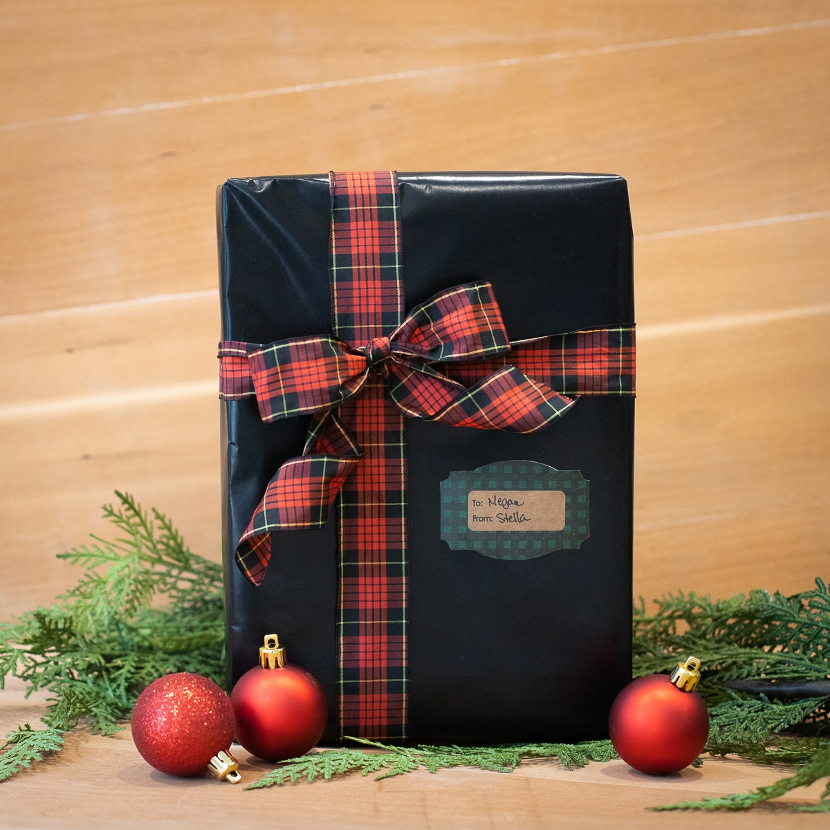 Green Buffalo Plaid Kraft Gift Tags
