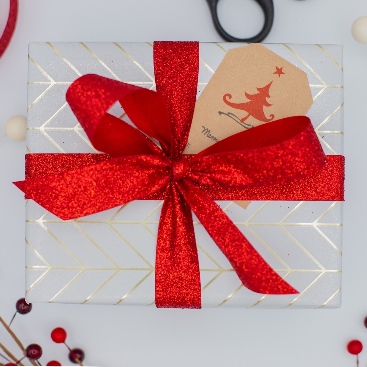 QTY 100 Minimalist Kraft Merry Christmas Gift Tags